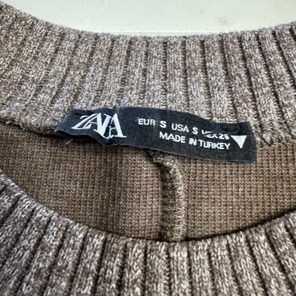 Zara Raw Hem Raw Sleeve Brown Soft Sweater Size Small S - Picture 2 of 5